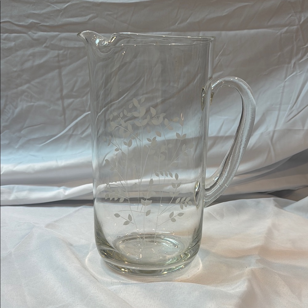 Vintage 80s Elegant Clear Glass Pitcher from Dale Moore